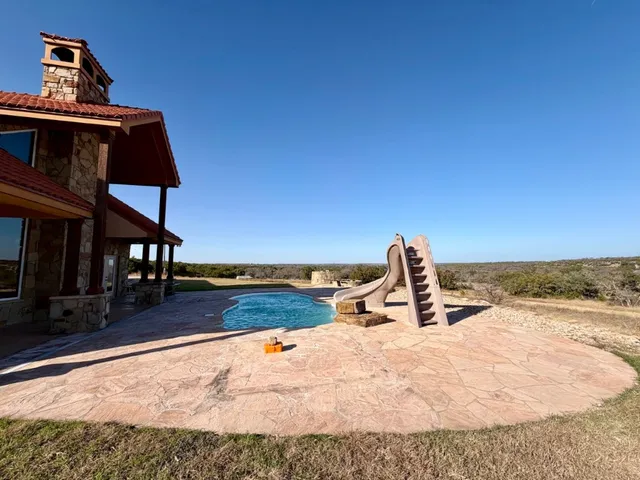 $7,500 | 8256 Highway 183, Gonzales, TX 78629