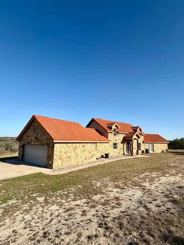 $7,500 | 8256 Highway 183, Gonzales, TX 78629