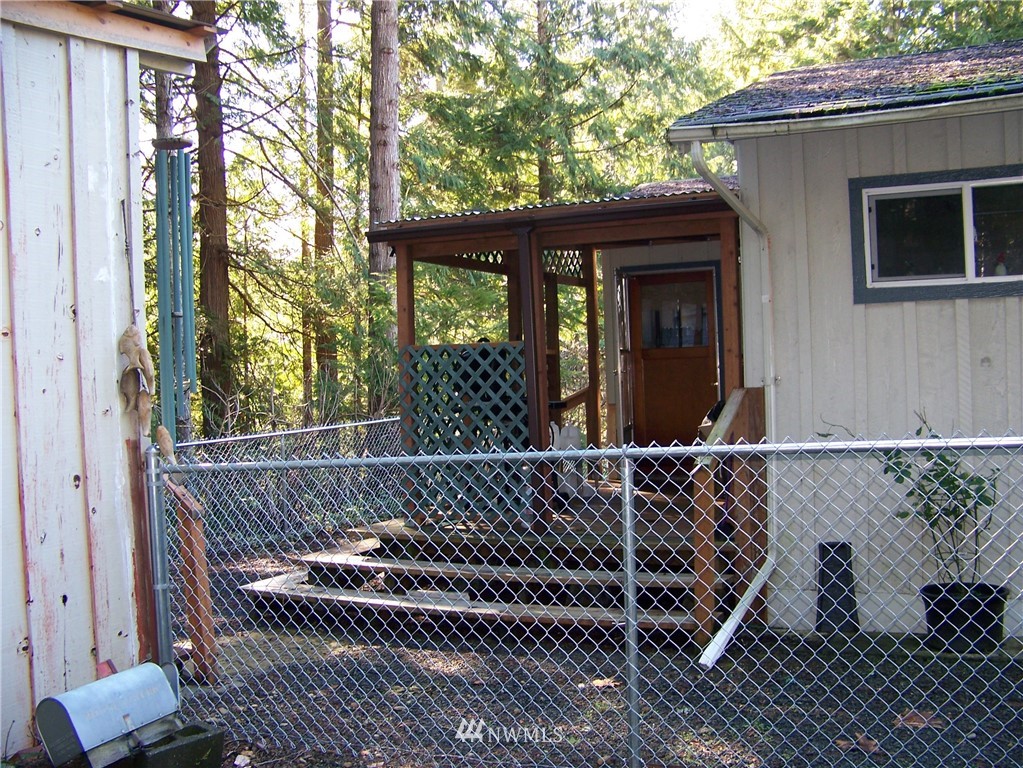 60 Point View Avenue Brinnon, WA 98320 - Photo 11 of 12 Gallery Image 11