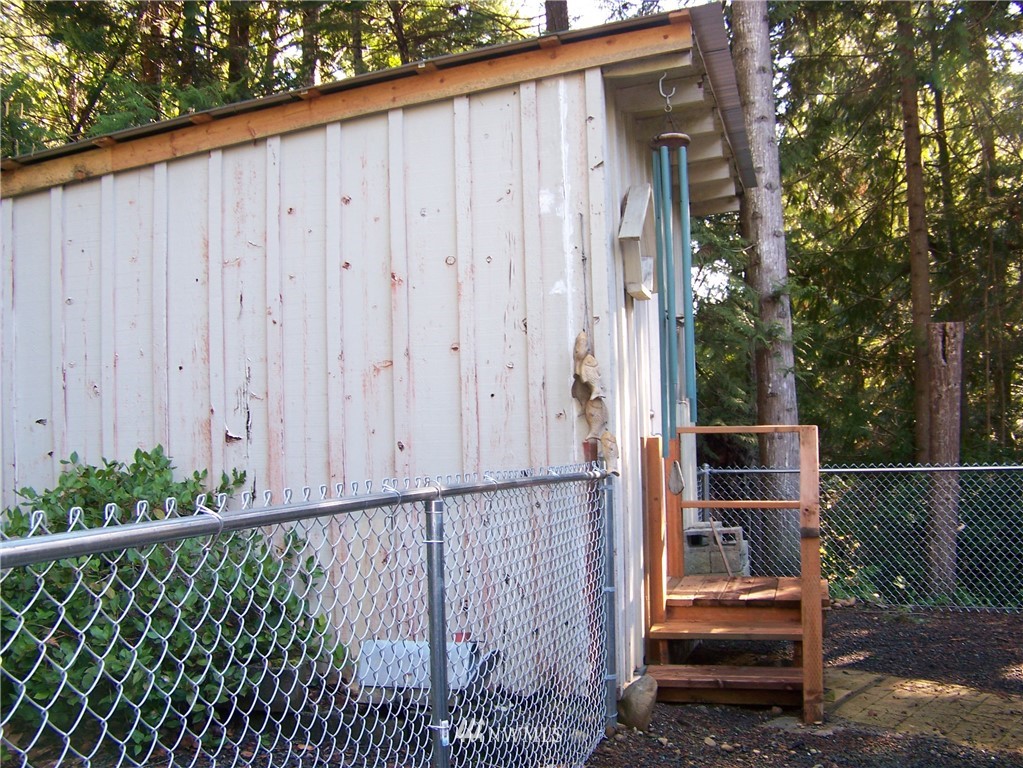 60 Point View Avenue Brinnon, WA 98320 - Photo 12 of 12 Gallery Image 12