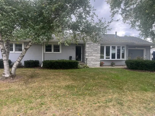 $249,000 | 411 Curve Street, Blanchardville, WI 53516