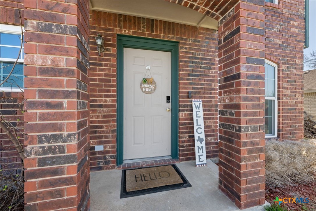 2307 Bernice Circle Copperas Cove, TX 76522 - Photo 4 of 32 a view of door