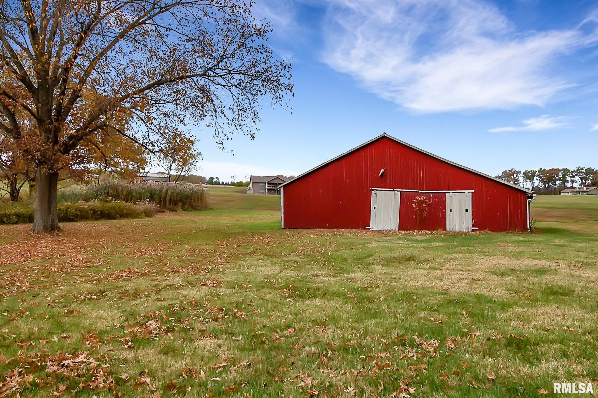 12563 Rend City Road Benton, IL 62812 - Photo 5 of 18