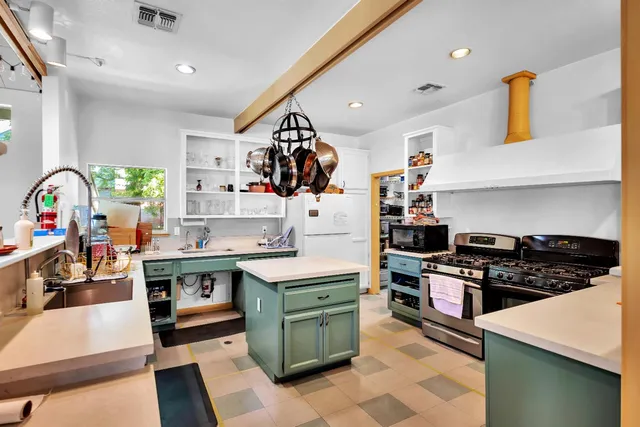 $539,000 | 2008 5th Street, Unit 15, Sacramento, CA 95811