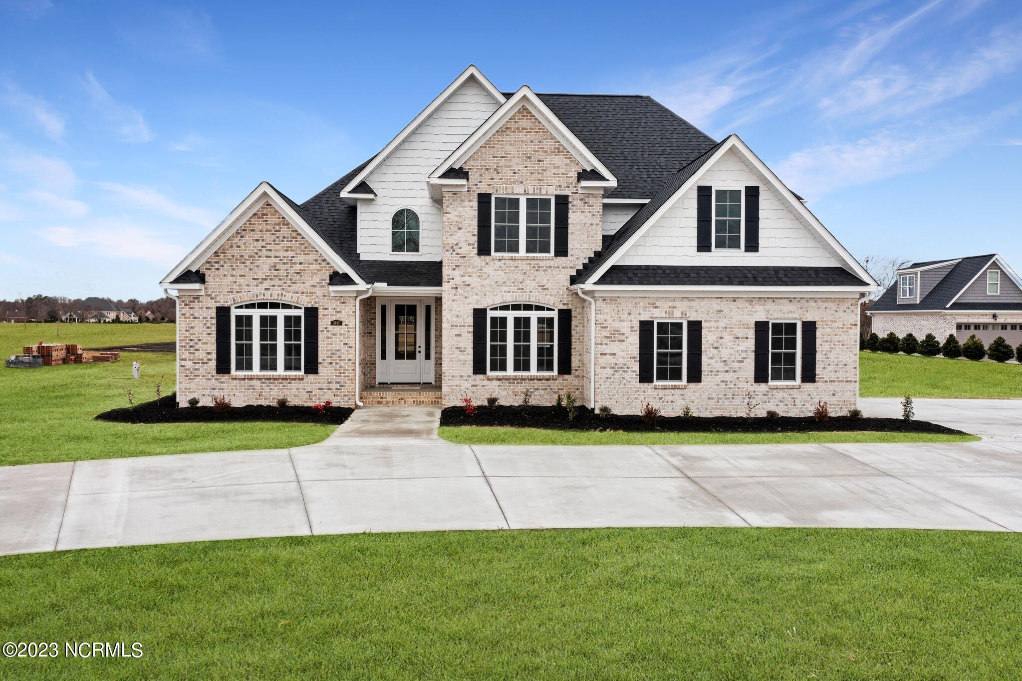3733 Mobleys Bridge Road Grimesland, NC 27837 - Photo 1 of 56 526e4e3ba338a146fdb4220e5c8e8cfc8cc0b3f9