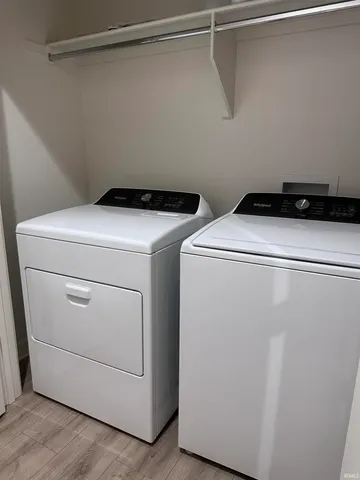 $1,950 | 3810 High Pointe Drive, Newburgh, IN 47630