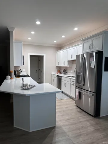 $1,950 | 3810 High Pointe Drive, Newburgh, IN 47630