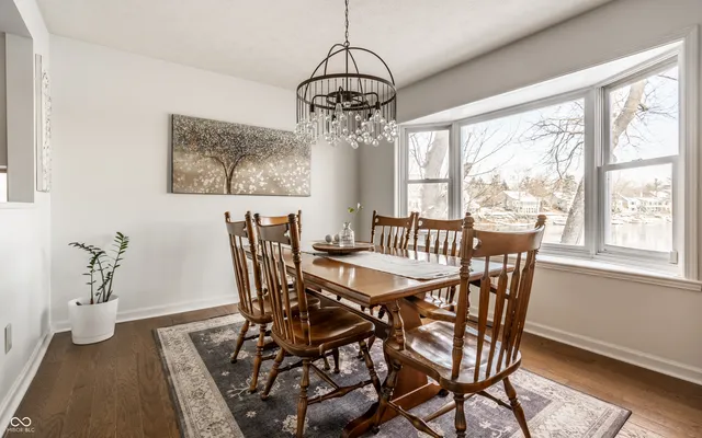 $799,900 | 3312 Bay Rd S Drive, Indianapolis, IN 46240