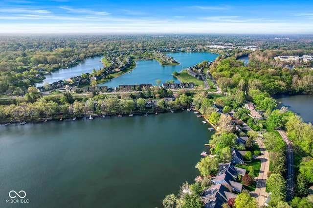 $799,900 | 3312 Bay Rd S Drive, Indianapolis, IN 46240