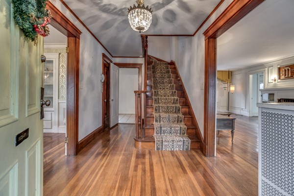 29 Burbank Road Medford, MA 02155 - Photo 6 of 30 Gallery Image 6
