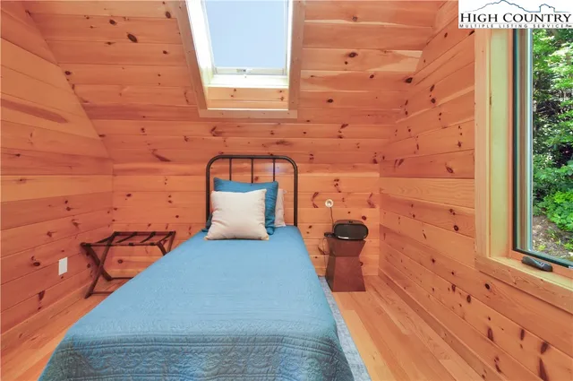 $774,000 | 6365 Julius Drive, Newland, NC 28657