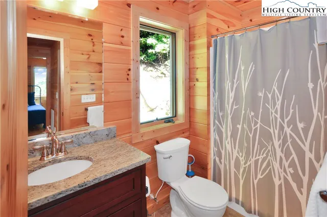 $774,000 | 6365 Julius Drive, Newland, NC 28657