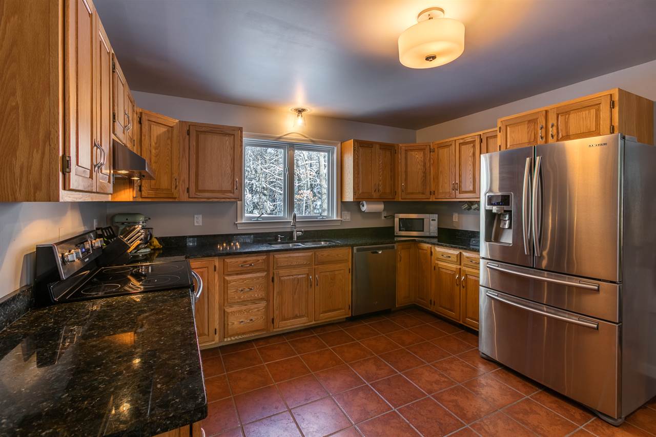81 Cross Road Lebanon, NH 03766 - Photo 3 of 28