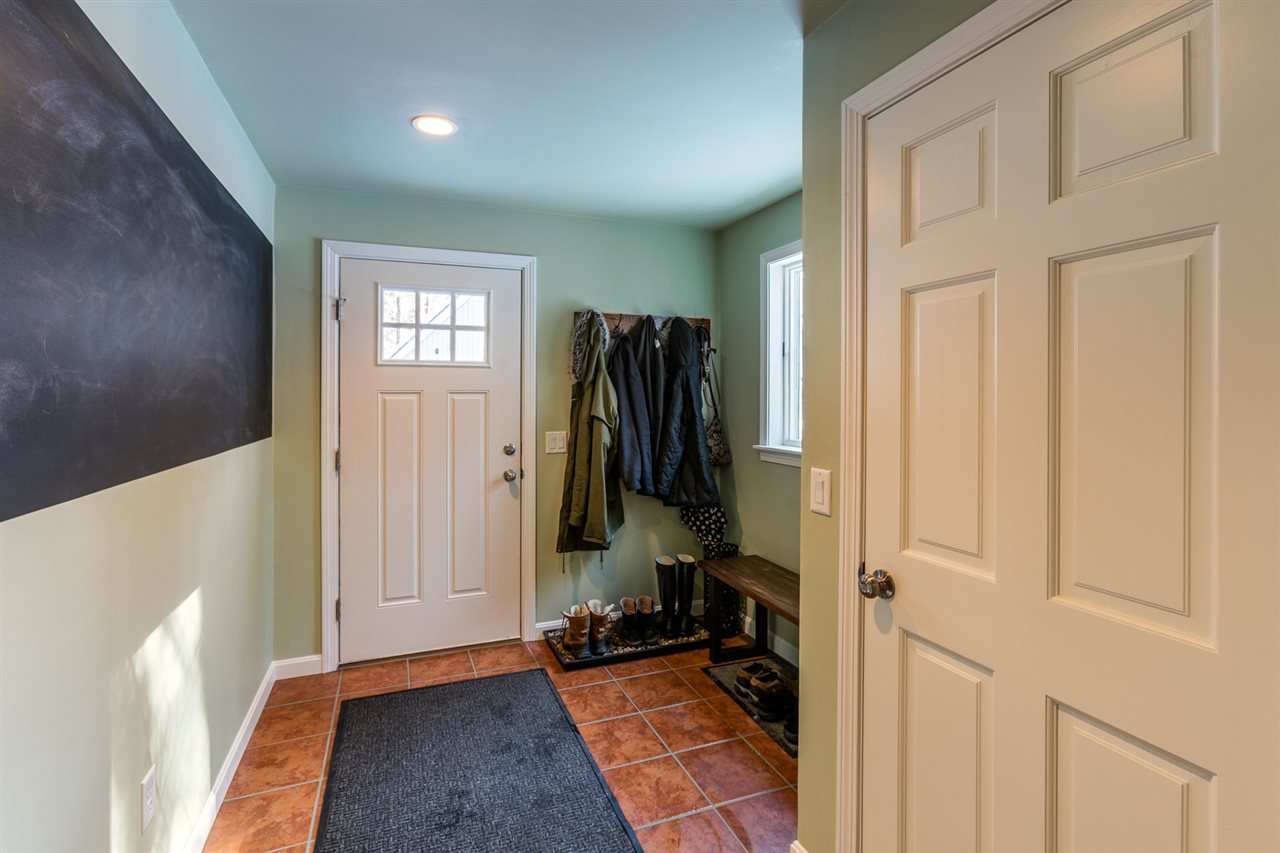 81 Cross Road Lebanon, NH 03766 - Photo 22 of 28