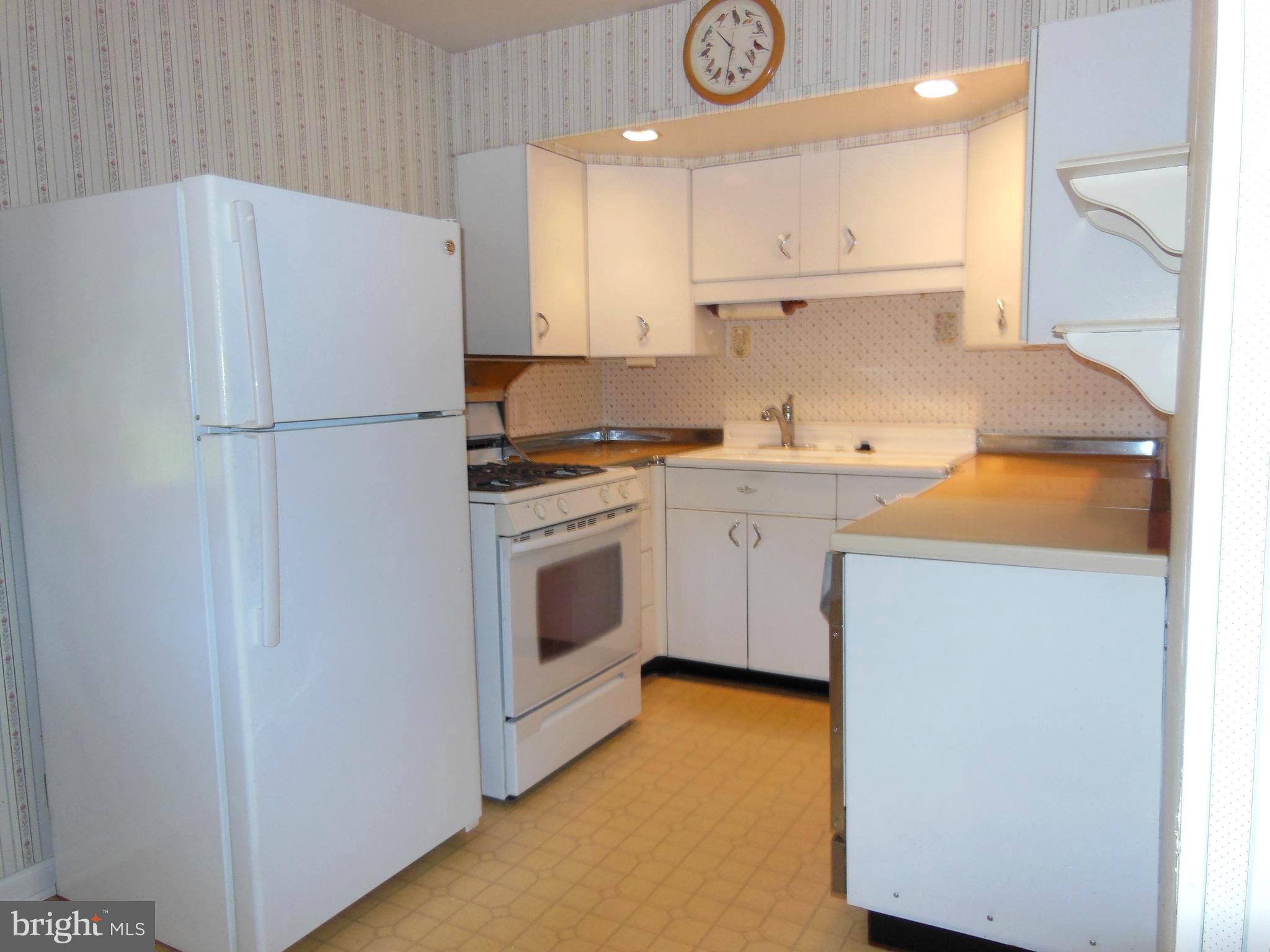 922 Seminole Road Frederick, MD 21701 - Photo 10 of 26 Kitchen