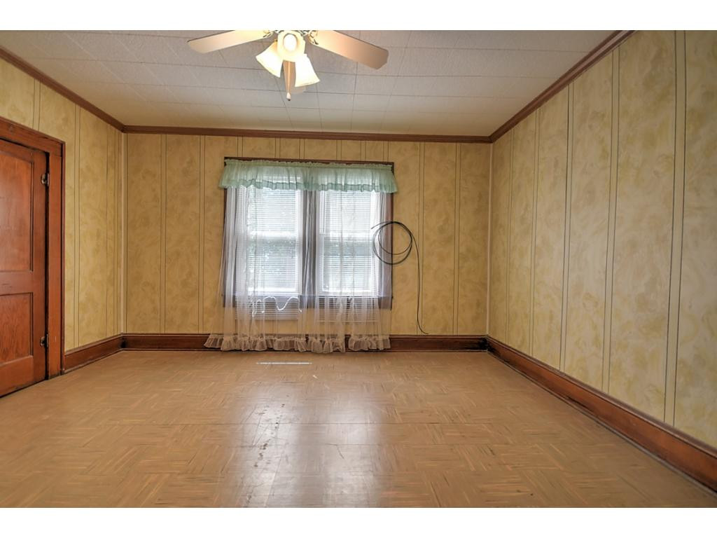 319 Broad Street Erwin, TN 37650 - Photo 22 of 36 Photo 22