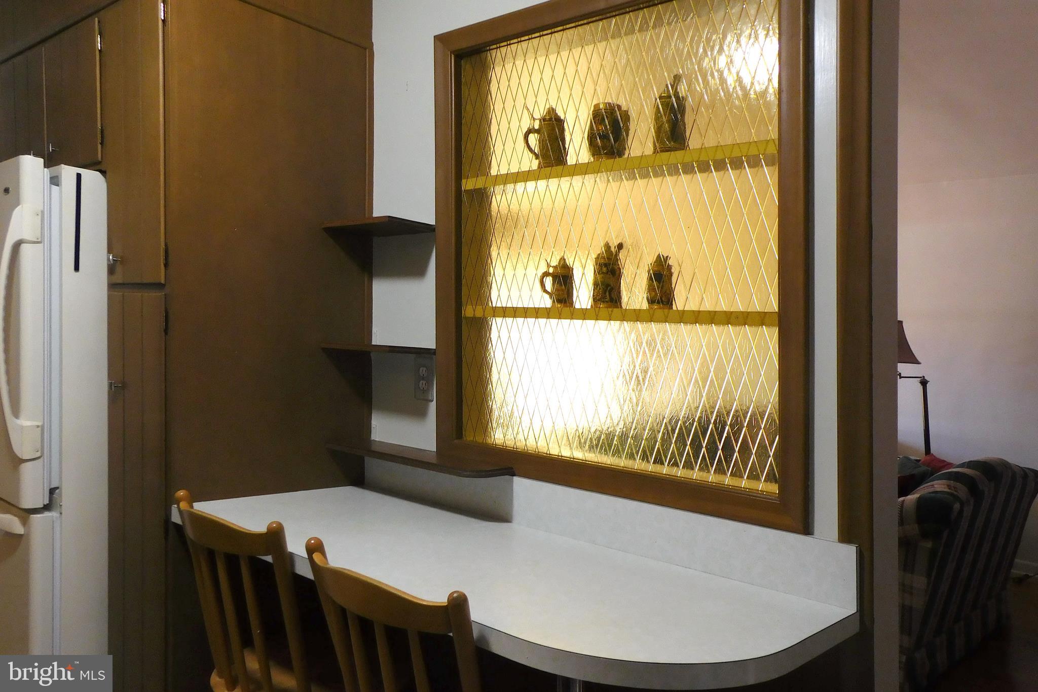 13 Litle Avenue Riverside, NJ 08075 - Photo 23 of 42 KITCHEN DECORATIVE COUNTER AND SHELF