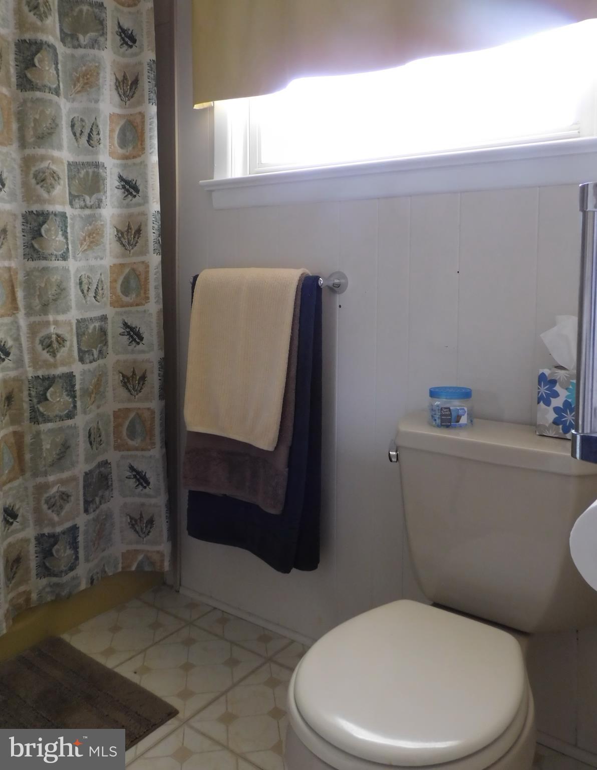 13 Litle Avenue Riverside, NJ 08075 - Photo 33 of 42 Bathroom