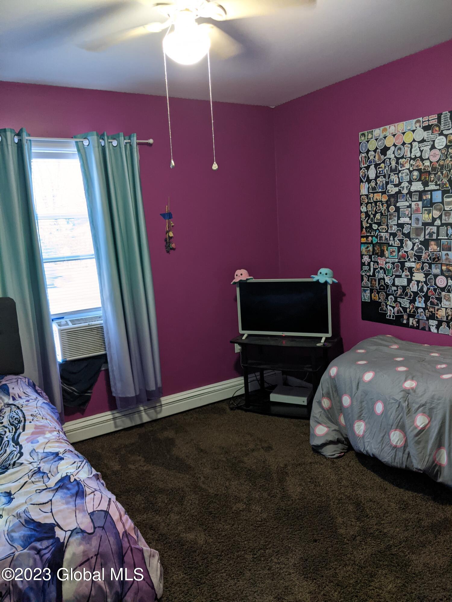 68 Jones Road Wilton, NY 12866 - Photo 7 of 9 PXL_20231222_191345646.MP