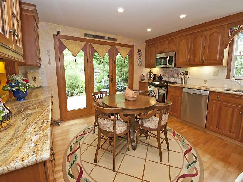 1716 Fox Chapel Road Pittsburgh, PA 15238 - Photo 7 of 21 Kitchen.