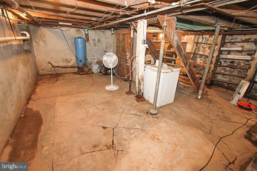 2085 Spinnerstown Road Quakertown, PA 18951 - Photo 18 of 31 Gallery Image 18