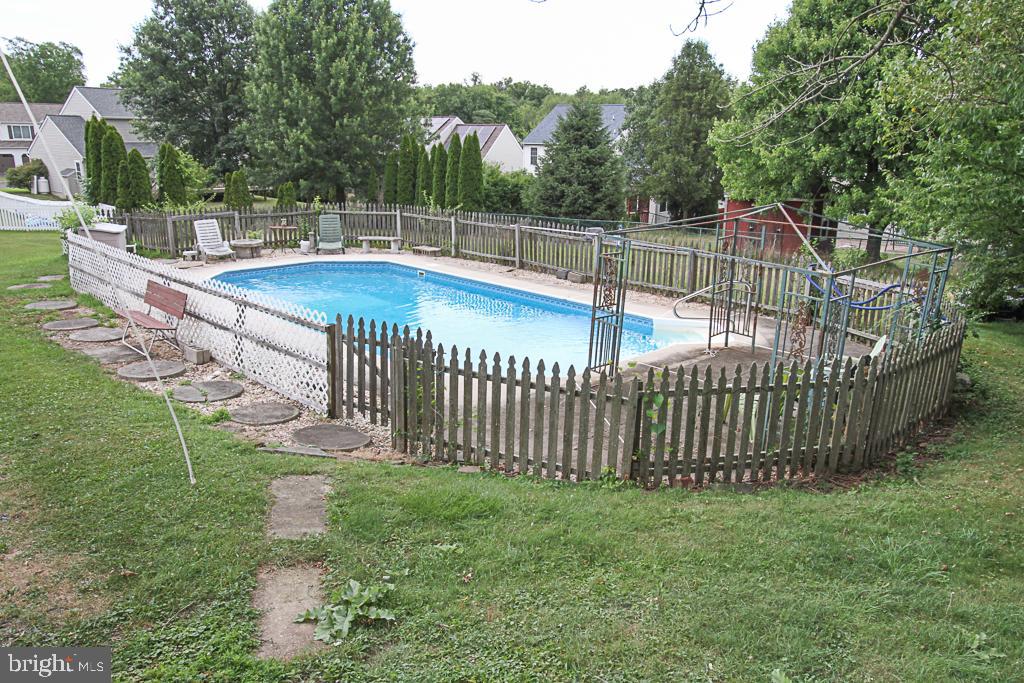 2085 Spinnerstown Road Quakertown, PA 18951 - Photo 25 of 31 Gallery Image 25