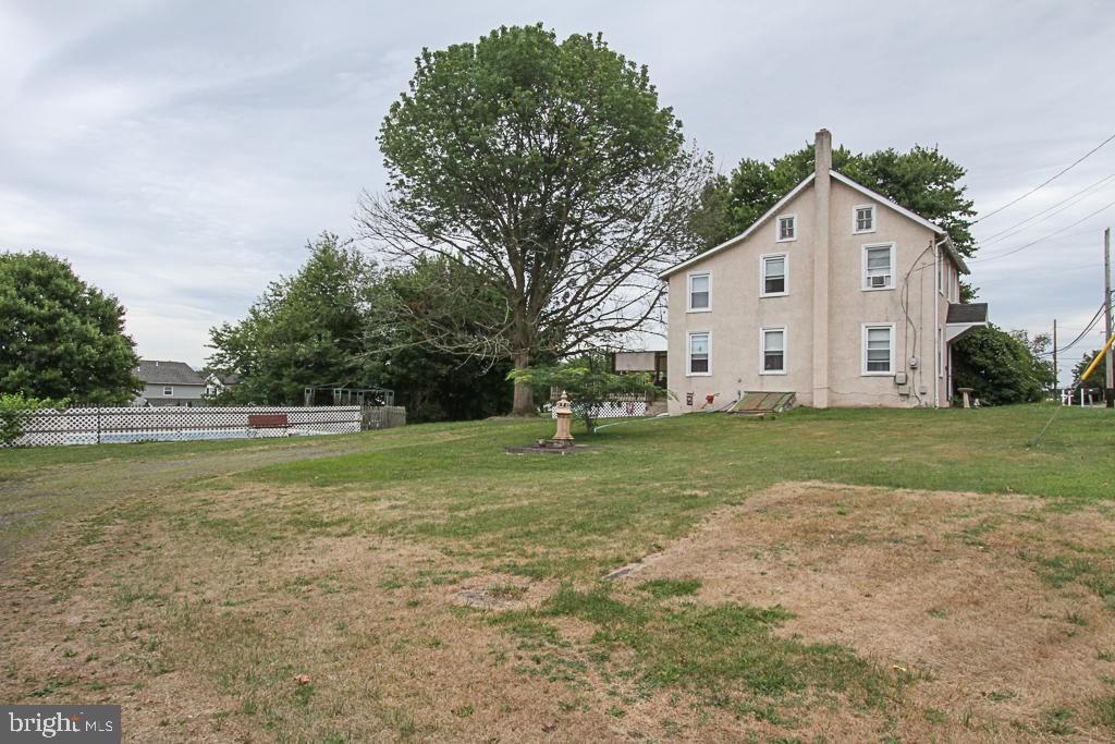 2085 Spinnerstown Road Quakertown, PA 18951 - Photo 26 of 31 Gallery Image 26