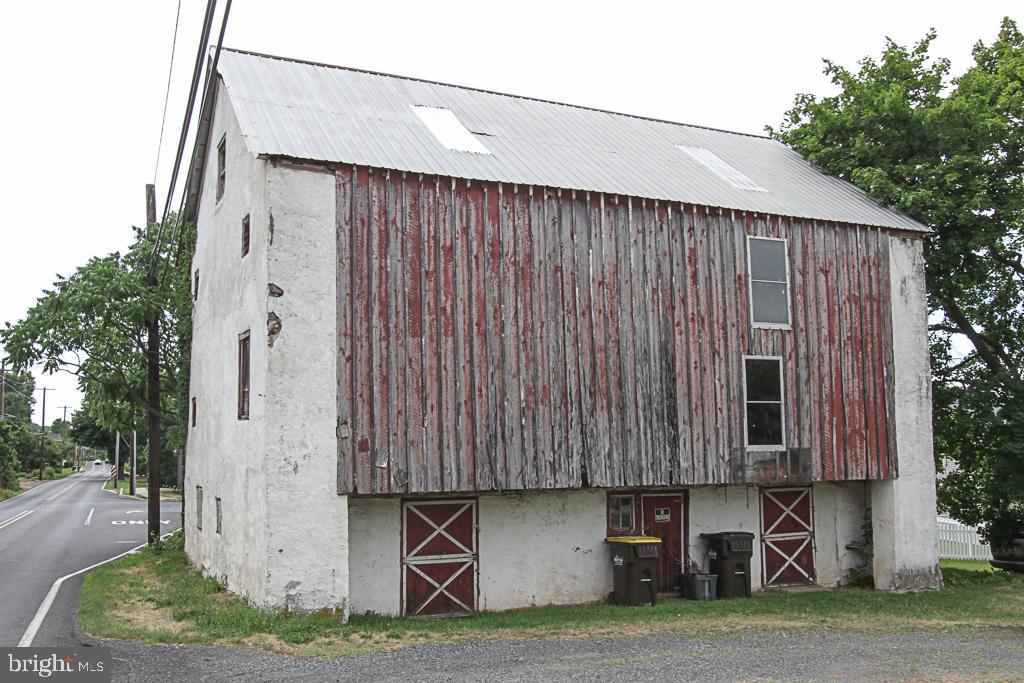2085 Spinnerstown Road Quakertown, PA 18951 - Photo 30 of 31 Gallery Image 30