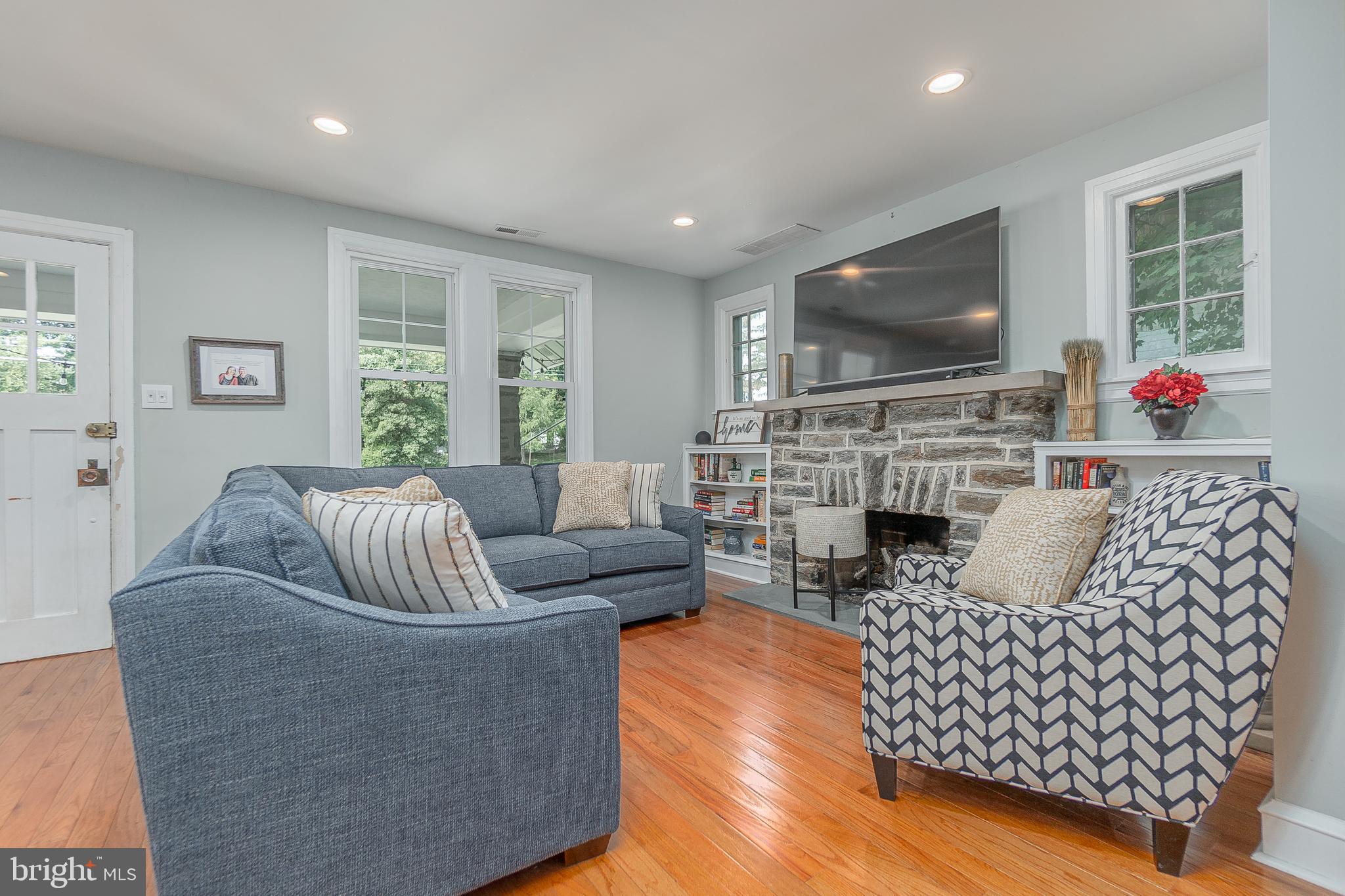 57 Saxer Avenue Springfield, PA 19064 - Photo 12 of 54