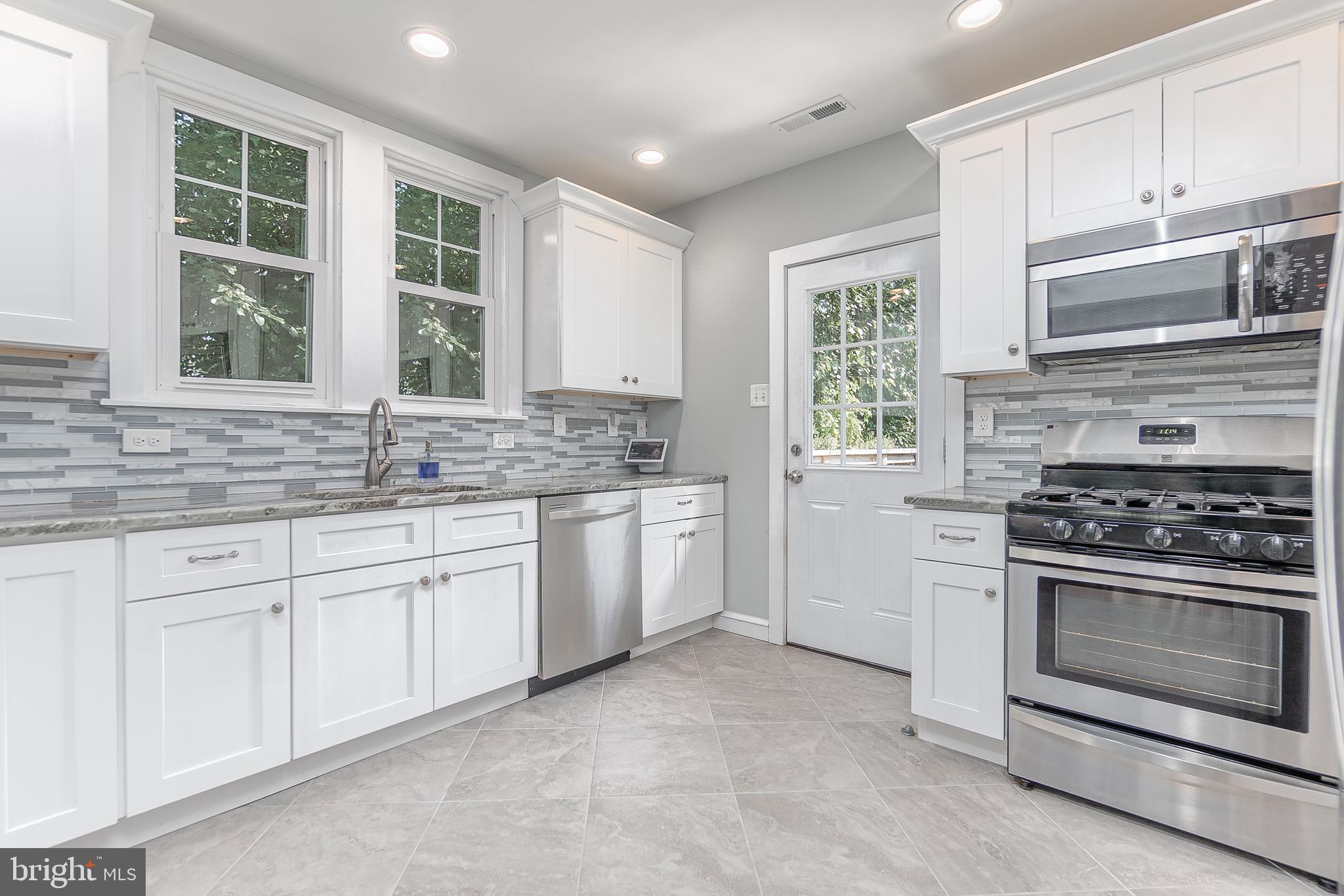 57 Saxer Avenue Springfield, PA 19064 - Photo 23 of 54