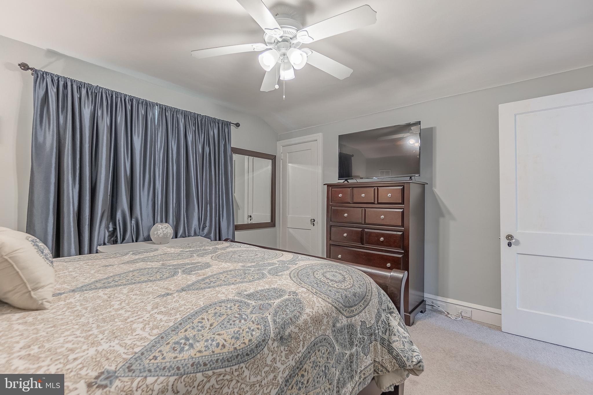 57 Saxer Avenue Springfield, PA 19064 - Photo 35 of 54