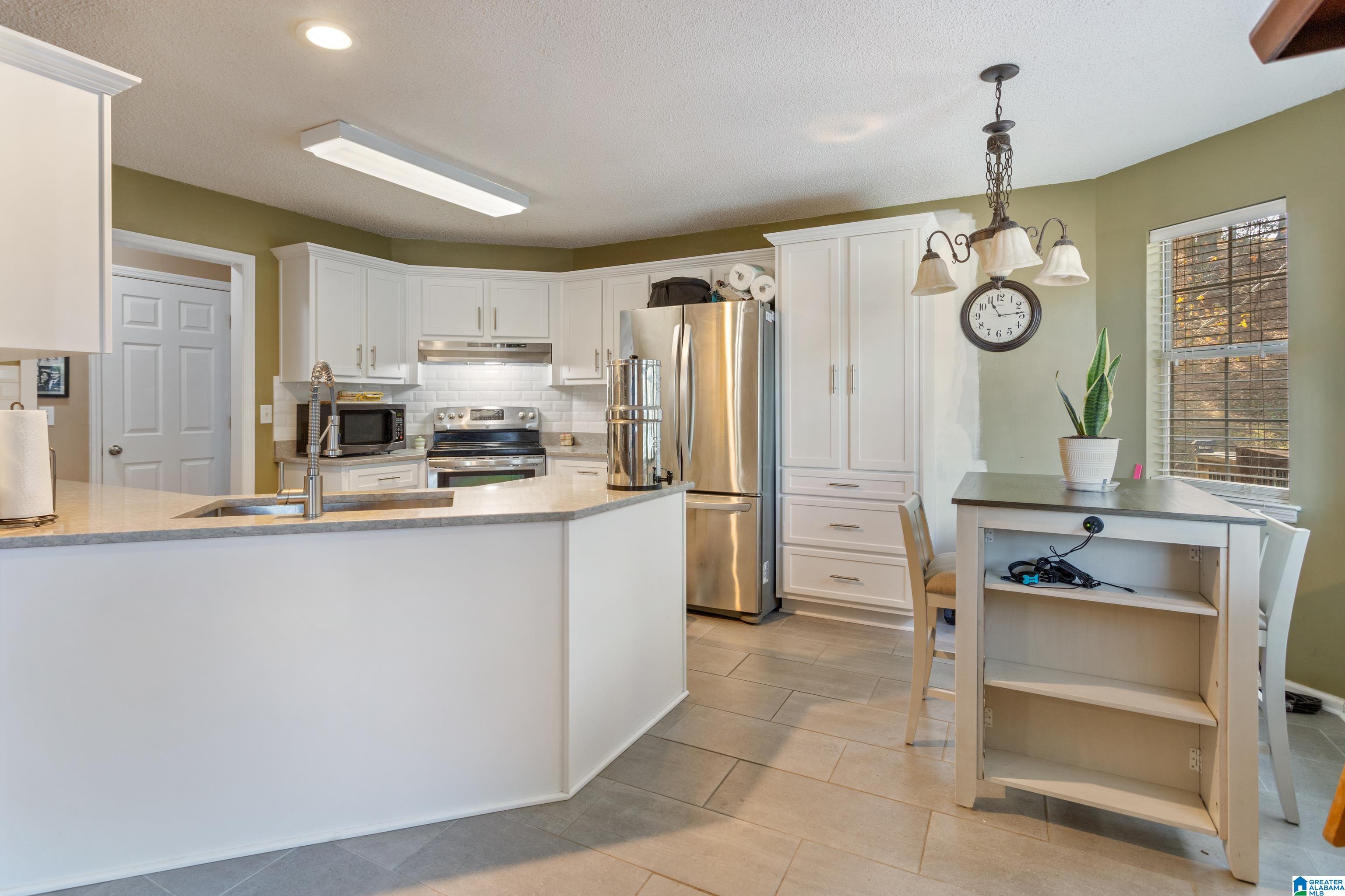 7808 Summer Circle Morris, AL 35116 - Photo 11 of 56