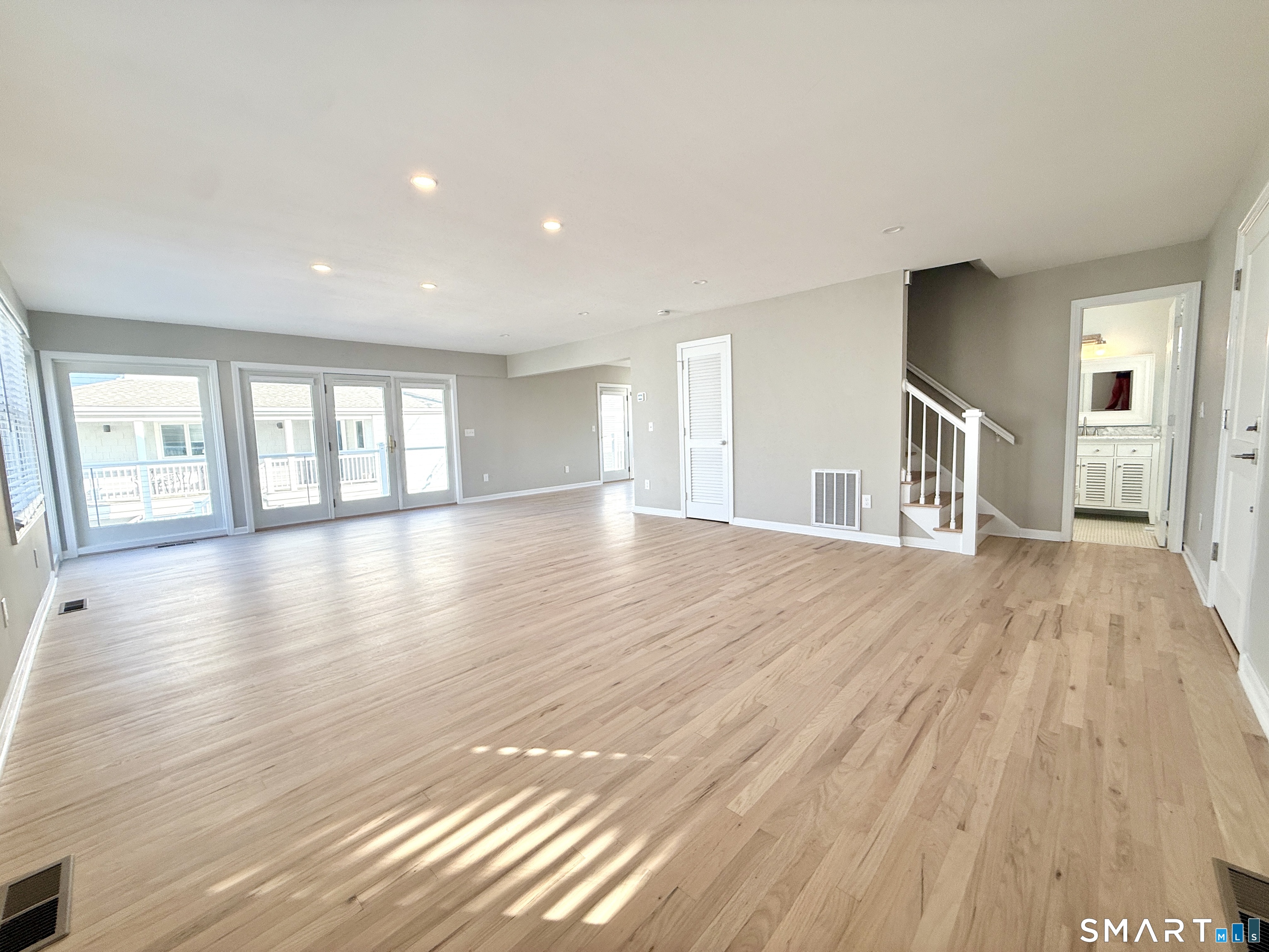 691 Fairfield Beach Road, Unit 691 Fairfield, CT 06824 - Photo 6 of 37