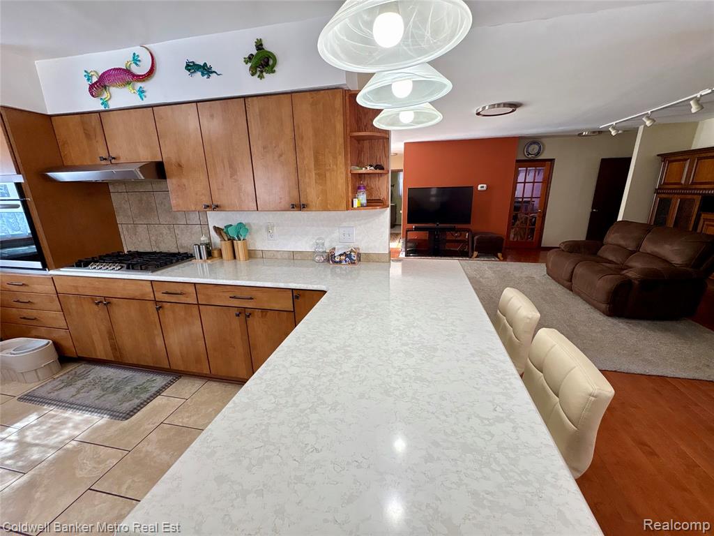 4092 Woodstock Road Waterford, MI 48328 - Photo 14 of 63