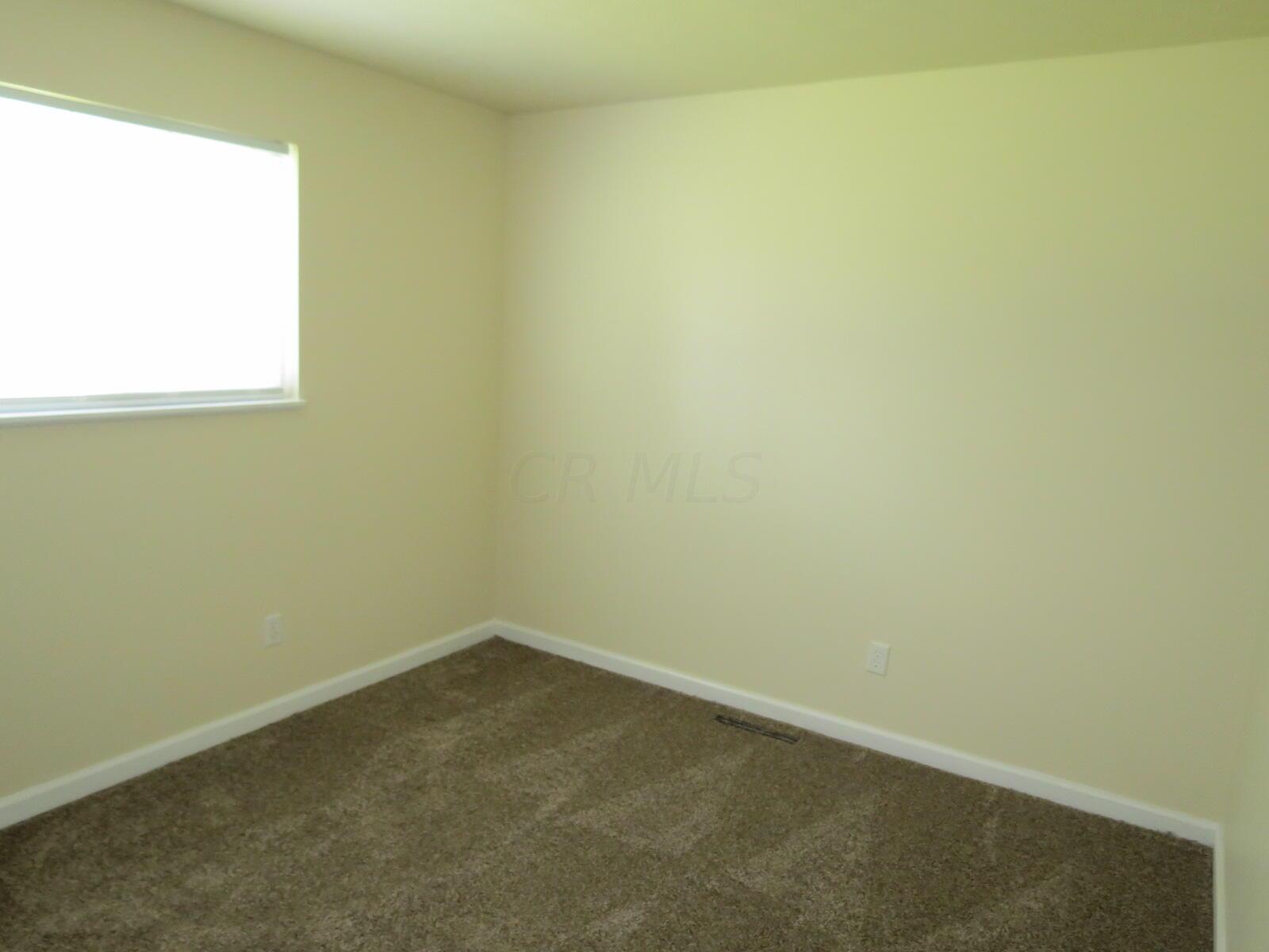 3922 Frazier Road East Columbus, OH 43207 - Photo 11 of 16 3922 frazier 7-10-23 (4)