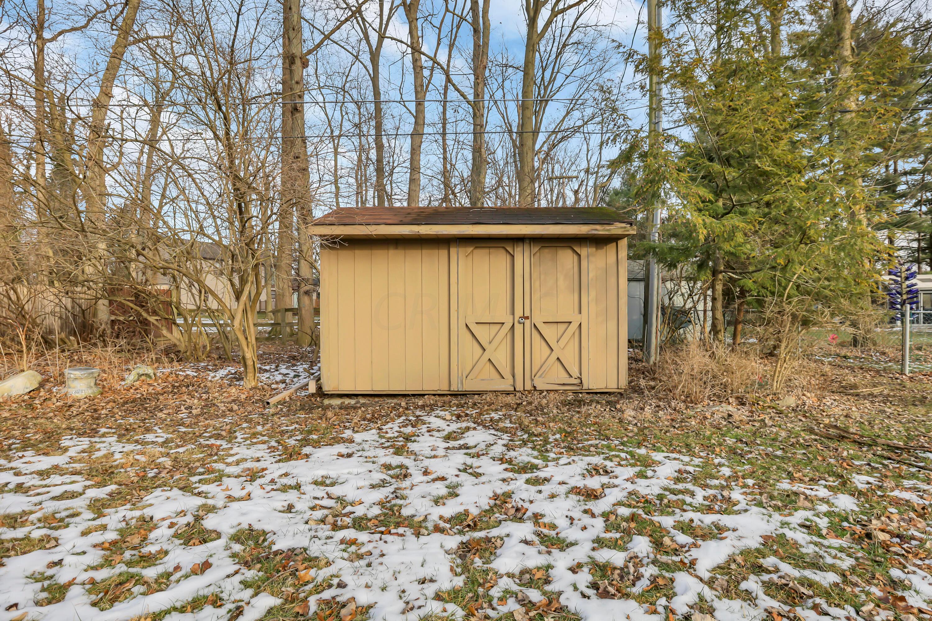 668 Indian Mound Road Columbus, OH 43213 - Photo 56 of 68 shed