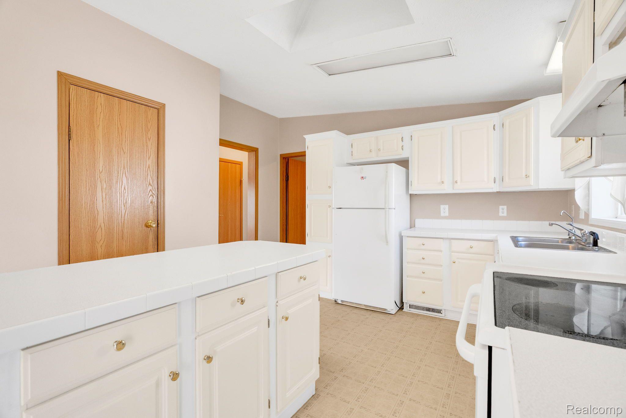 2326 West Burns Line Road Brown City, MI 48416 - Photo 21 of 51
