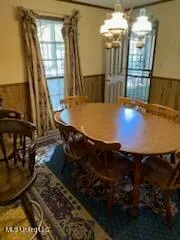 $138,500 | 916 Grenada Boulevard, Greenwood, MS 38930