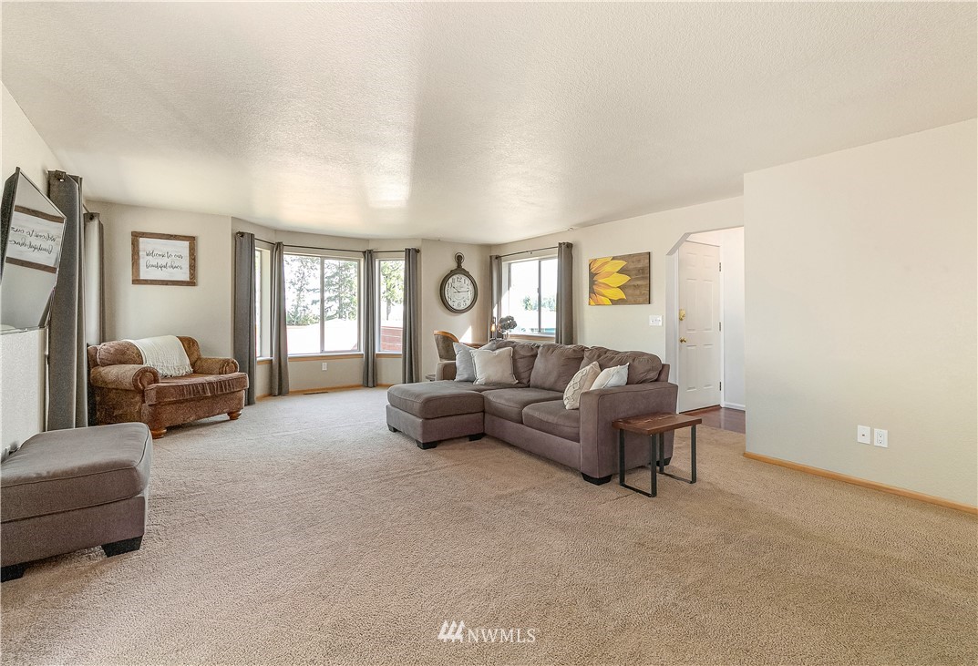 1401 Welling Road Bellingham, WA 98226 - Photo 6 of 23