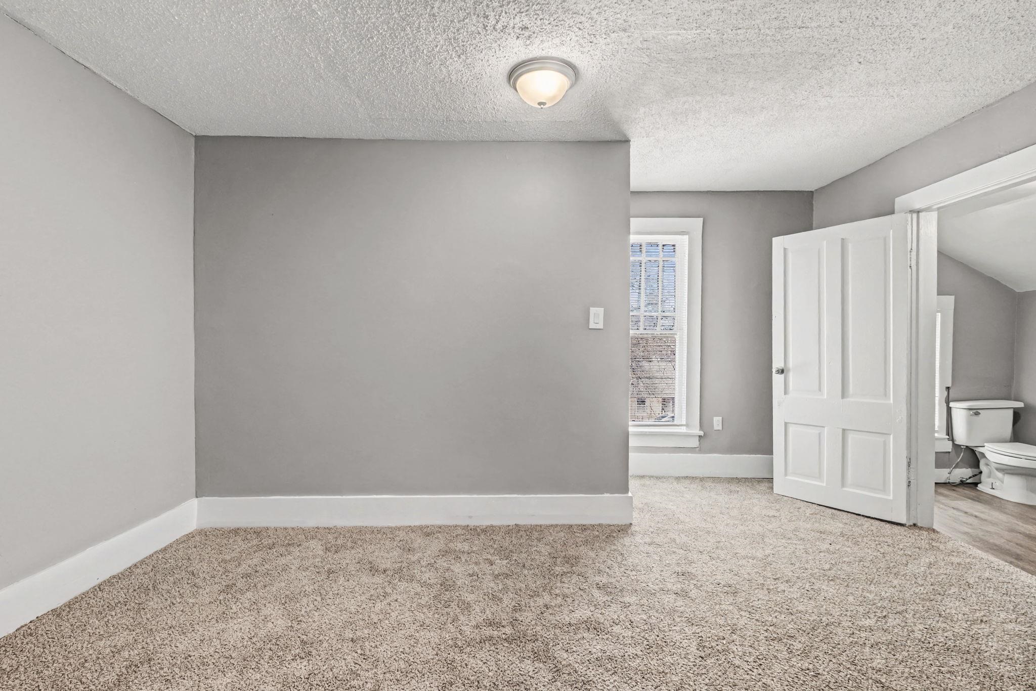 320 North High Street Covington, TN 38019 - Photo 20 of 32 a view of an empty room