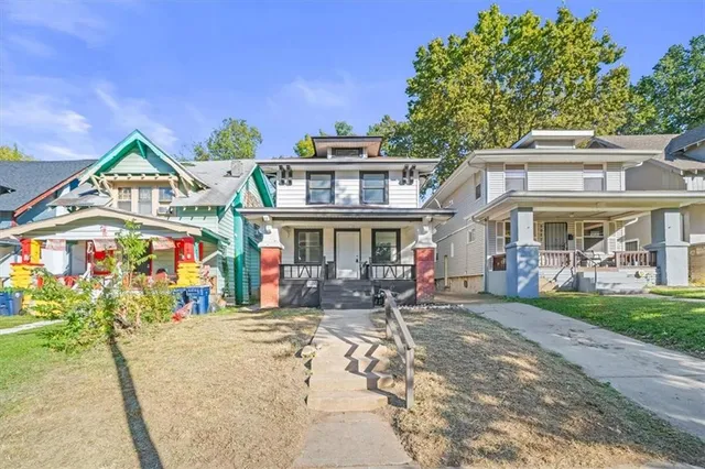 $180,000 | 3925 South Benton Avenue, Kansas City, MO 64130