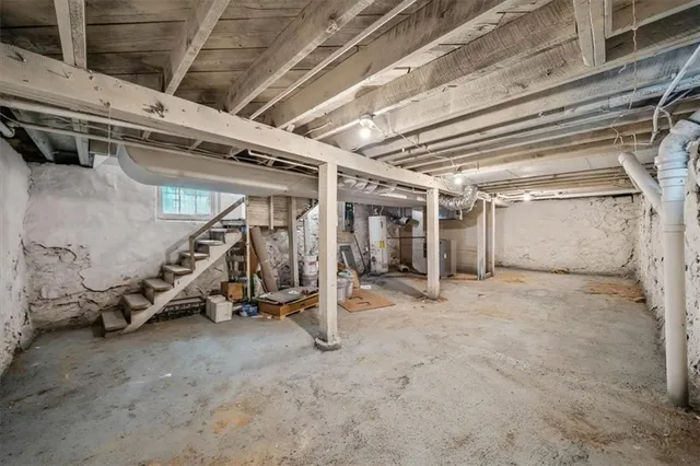 $180,000 | 3925 South Benton Avenue, Kansas City, MO 64130