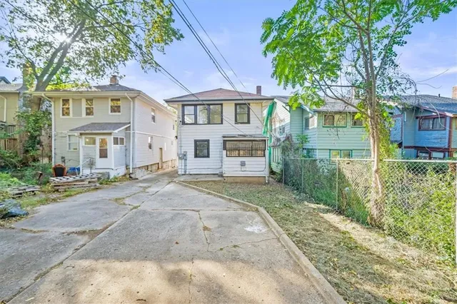 $180,000 | 3925 South Benton Avenue, Kansas City, MO 64130