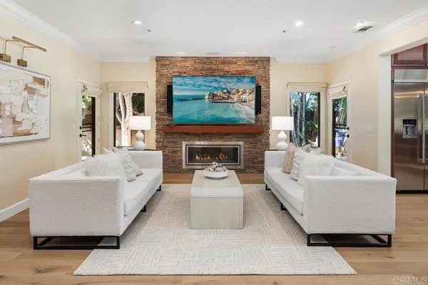 $4,288,000 | 1056 Woodside Way, Del Mar, CA 92014