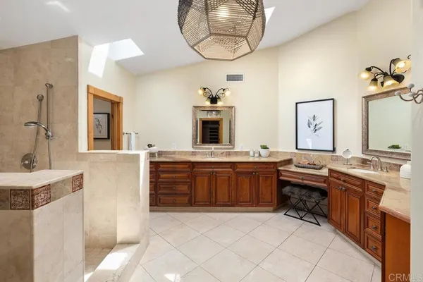 $4,288,000 | 1056 Woodside Way, Del Mar, CA 92014