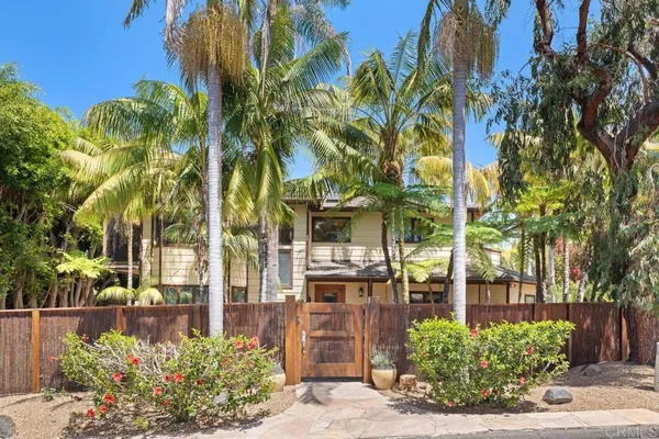 $4,288,000 | 1056 Woodside Way, Del Mar, CA 92014