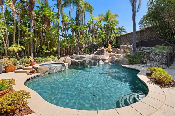 $4,288,000 | 1056 Woodside Way, Del Mar, CA 92014