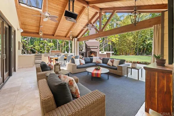 $4,288,000 | 1056 Woodside Way, Del Mar, CA 92014