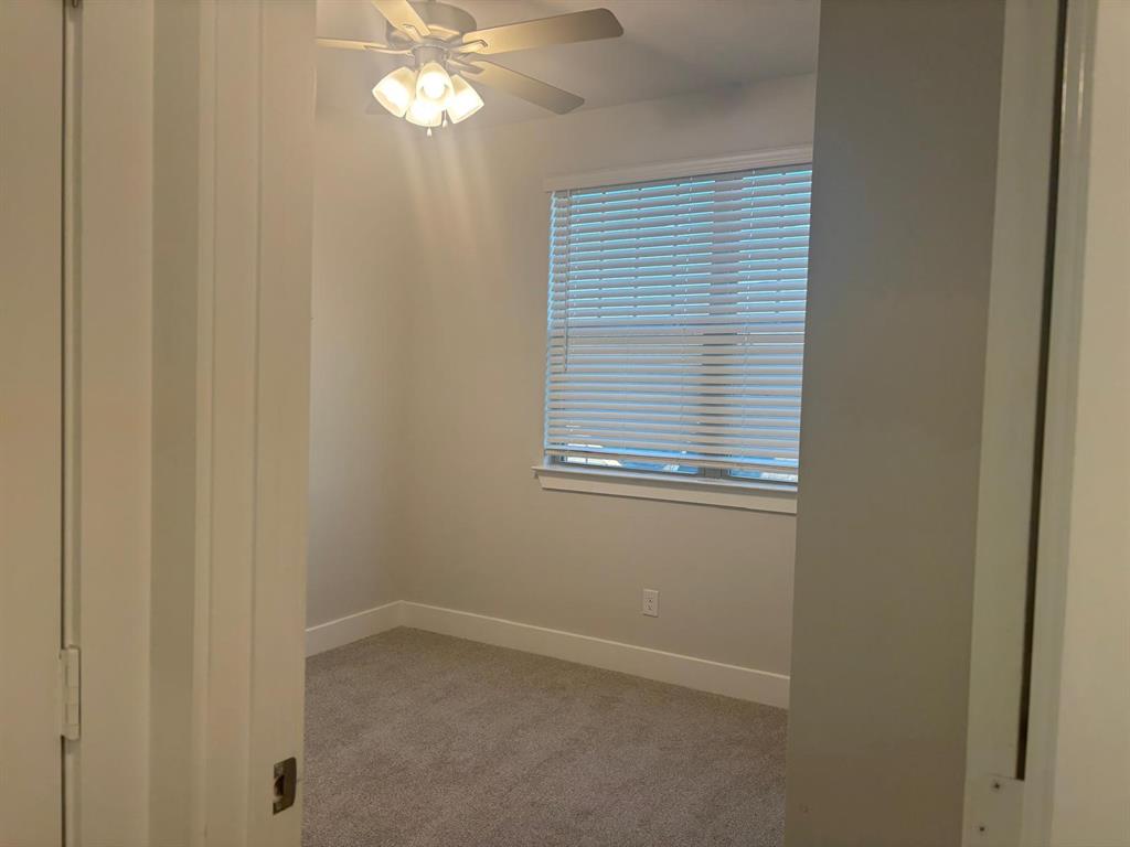 825 West Mayfield Road, Unit 224 Arlington, TX 76015 - Photo 18 of 25 a view of empty room with window