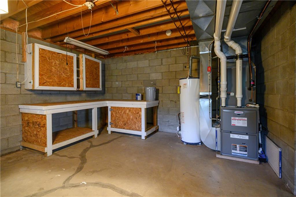 2494 Wigwam Road Aliquippa, PA 15001 - Photo 30 of 37